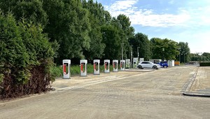 Van der Valk hotel Ridderkerk Tesla charger 